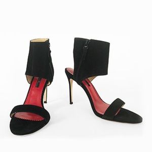 Carolina Herrera Suede High Heel Black Shoes